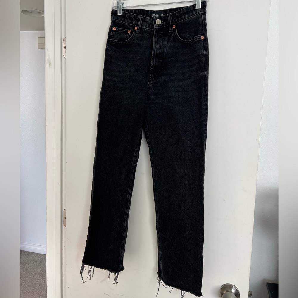 ZARA Straight Leg Jeans - Washed Black